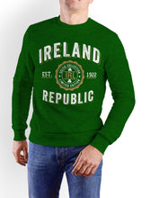 Load image into Gallery viewer, IRELAND NFL STAMP Men Sweat Shirts Cara Craft S Bottle Green 
